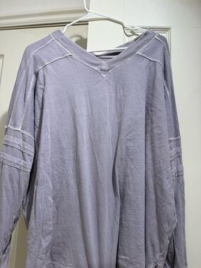 Free People Lavender Long Sleeve V‑Neck Pullover